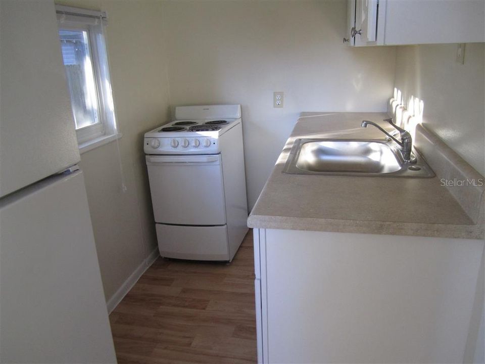 For Rent: $1,150 (1 beds, 1 baths, 400 Square Feet)