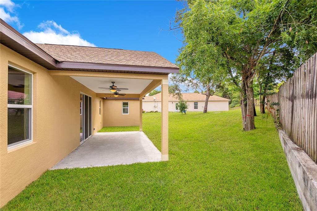 For Sale: $339,900 (4 beds, 2 baths, 1671 Square Feet)