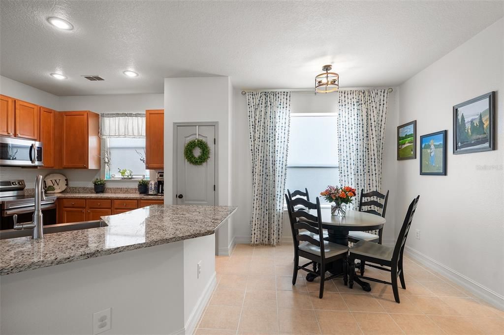 Kitchen and Kitchen Nook