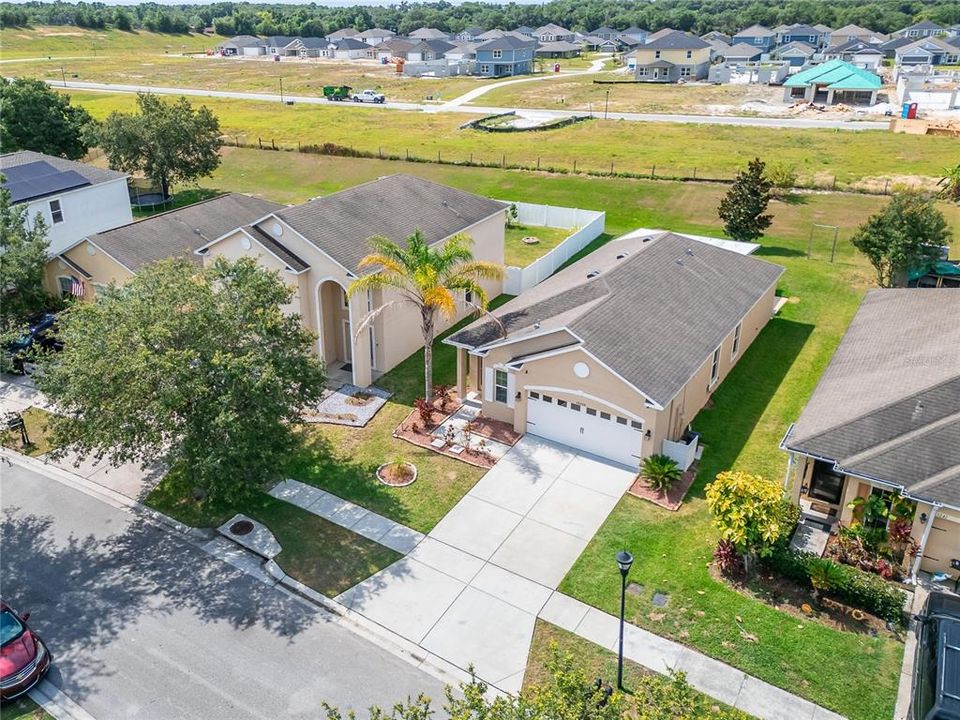 For Sale: $319,000 (3 beds, 2 baths, 1360 Square Feet)