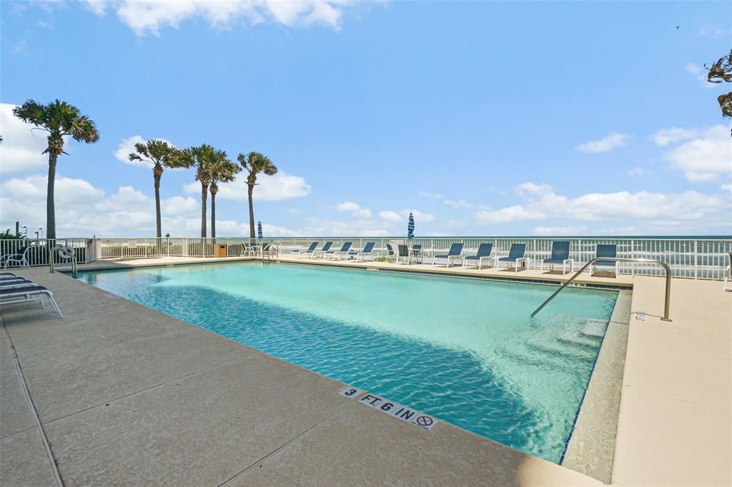 oceanfront pool