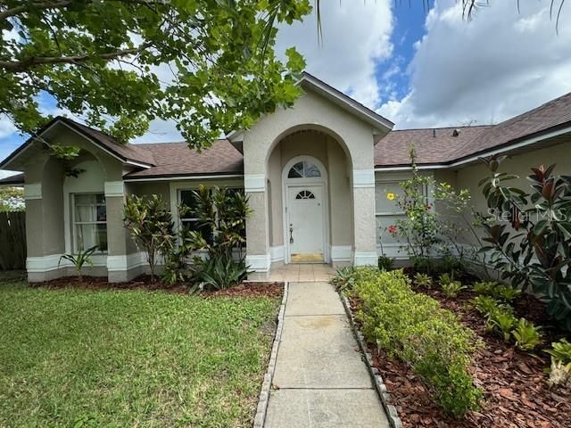 For Sale: $354,900 (3 beds, 2 baths, 1517 Square Feet)