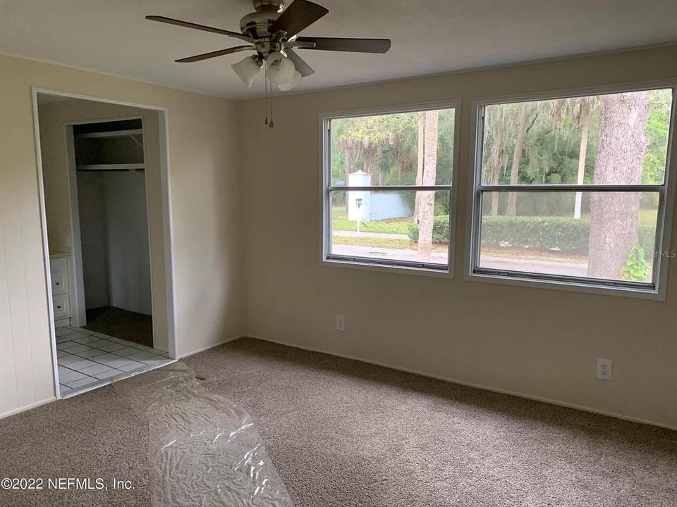 ***Pictures are from prior to owner moving in***