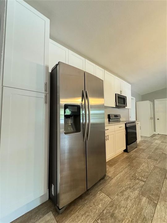 For Rent: $3,000 (3 beds, 2 baths, 1622 Square Feet)