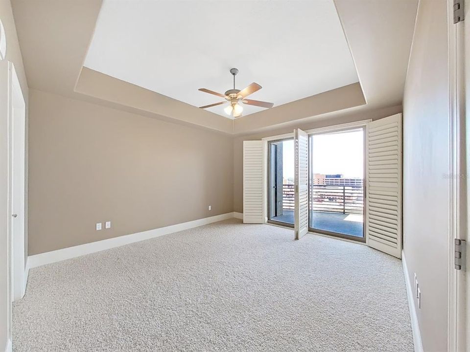 For Sale: $889,900 (2 beds, 2 baths, 1349 Square Feet)