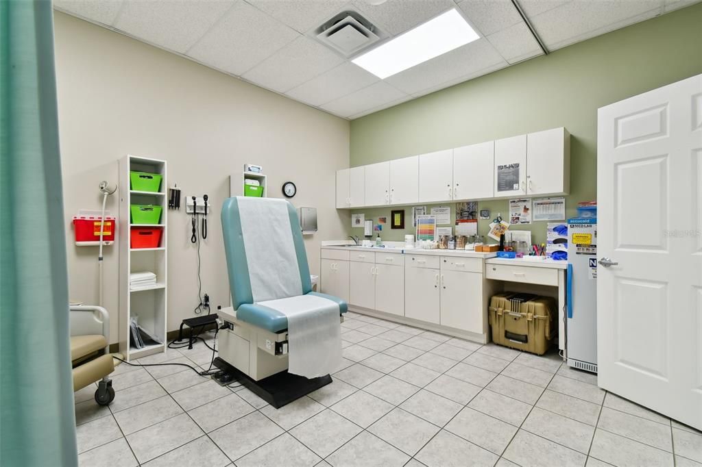 For Sale: $4,250,000 (0 beds, 0 baths, 10584 Square Feet)