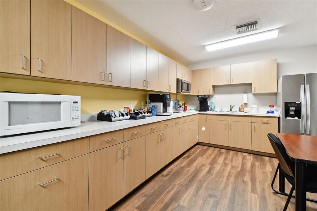 For Sale: $4,250,000 (0 beds, 0 baths, 10584 Square Feet)