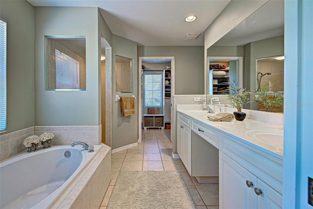 MASTER BATH