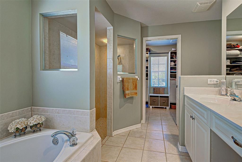 MASTER BATH WALK IN SHOWER