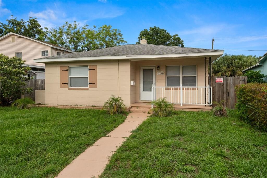 For Sale: $384,000 (4 beds, 2 baths, 1500 Square Feet)