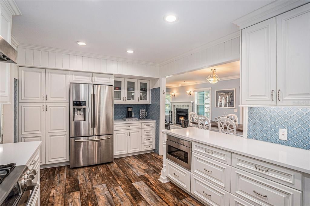 Active With Contract: $699,900 (4 beds, 2 baths, 2203 Square Feet)