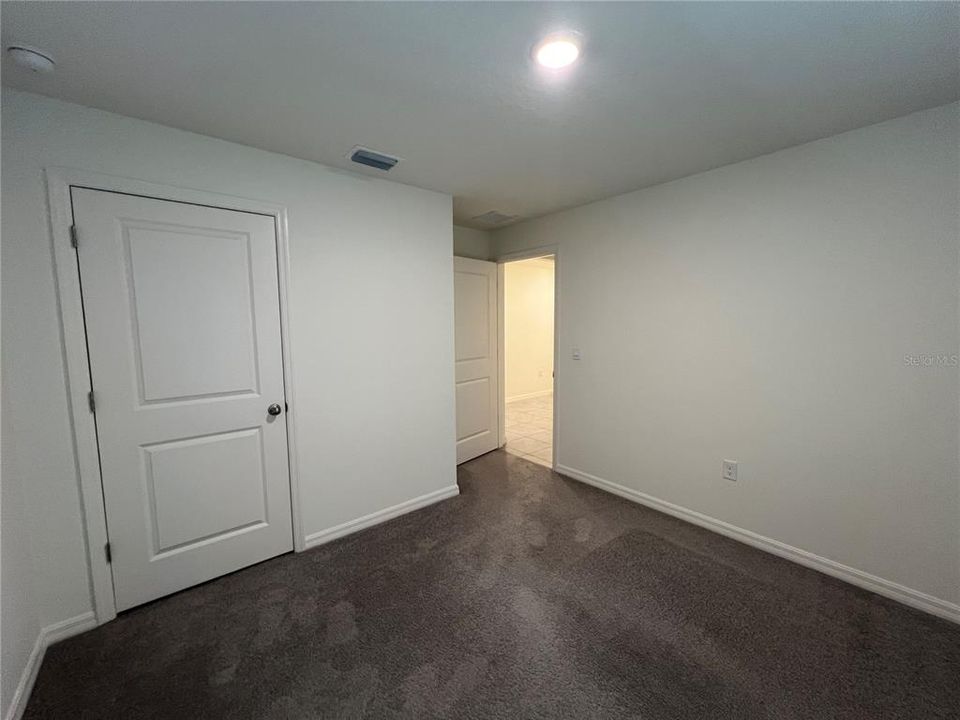 For Rent: $1,849 (4 beds, 2 baths, 1828 Square Feet)