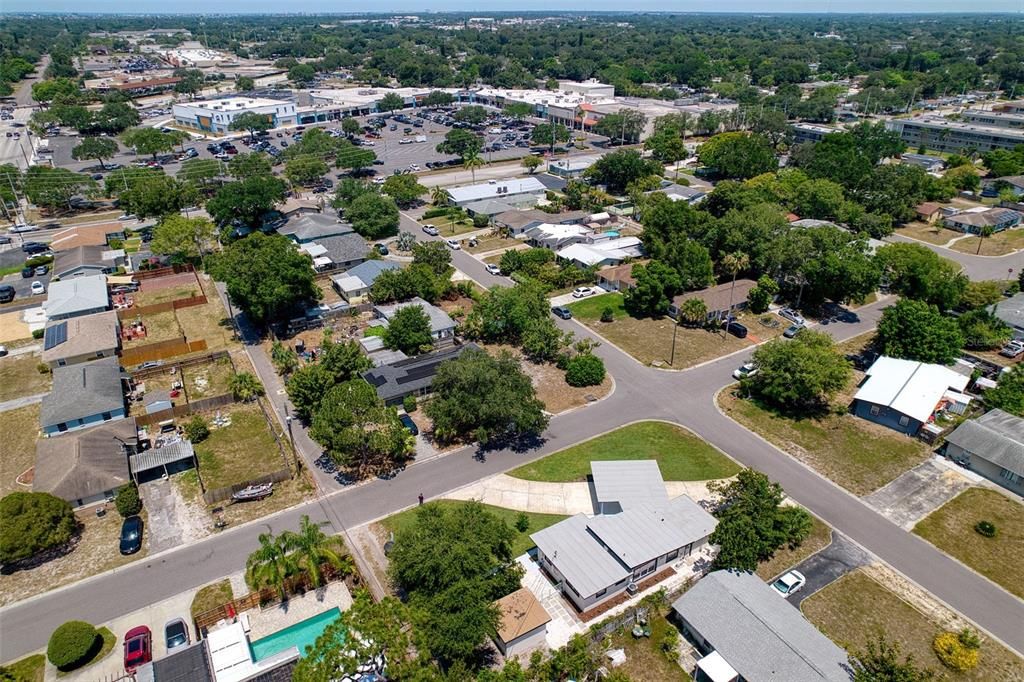 Active With Contract: $2,750 (3 beds, 2 baths, 1200 Square Feet)