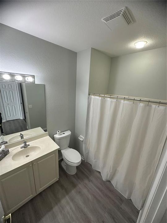 For Sale: $324,500 (2 beds, 2 baths, 1255 Square Feet)