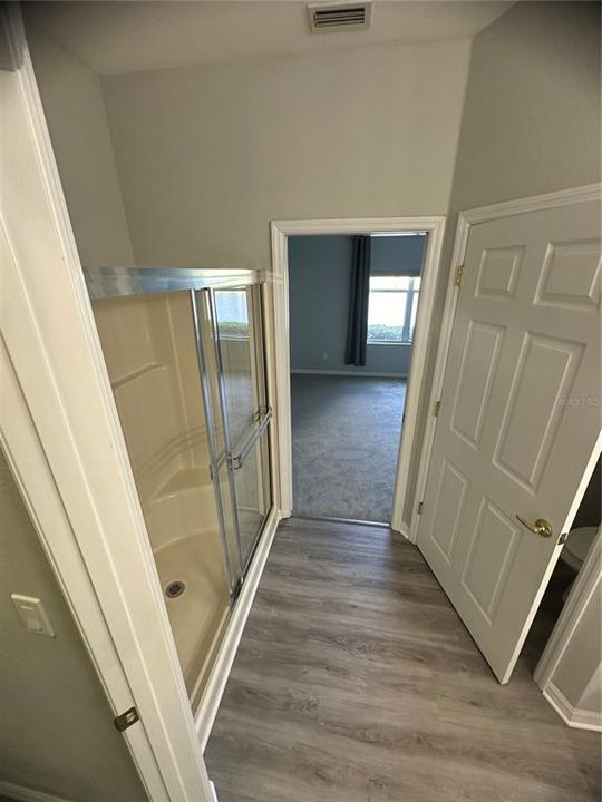 For Sale: $324,500 (2 beds, 2 baths, 1255 Square Feet)