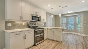 For Sale: $924,900 (4 beds, 2 baths, 3136 Square Feet)