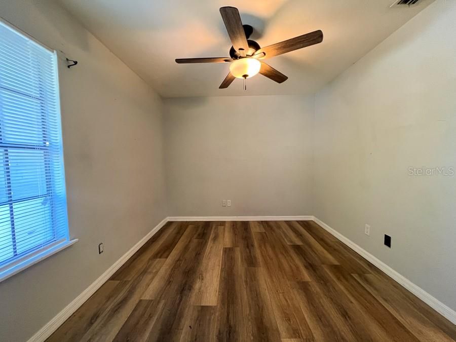 For Rent: $1,150 (2 beds, 1 baths, 775 Square Feet)