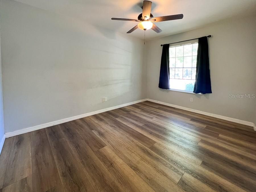 For Rent: $1,150 (2 beds, 1 baths, 775 Square Feet)