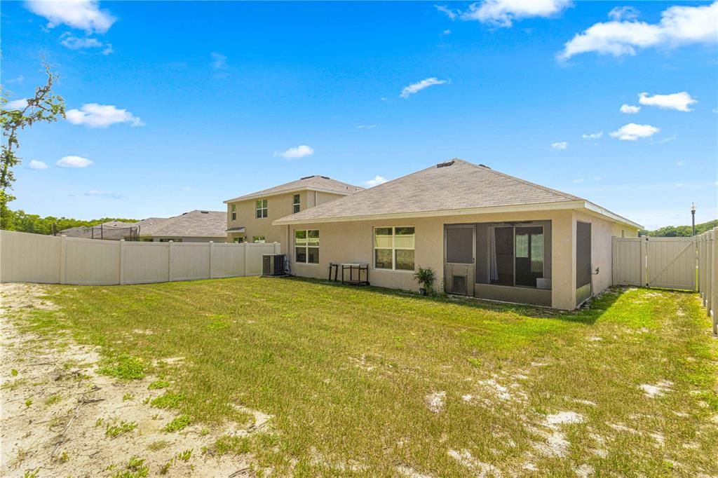 Active With Contract: $299,990 (4 beds, 2 baths, 1827 Square Feet)
