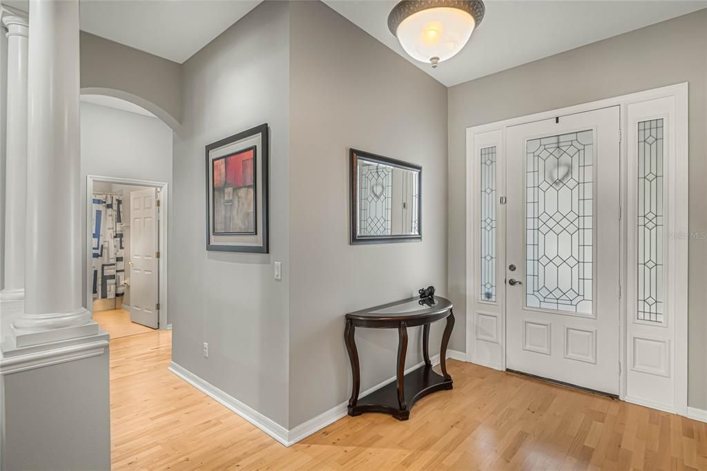 Active With Contract: $735,000 (4 beds, 2 baths, 2516 Square Feet)