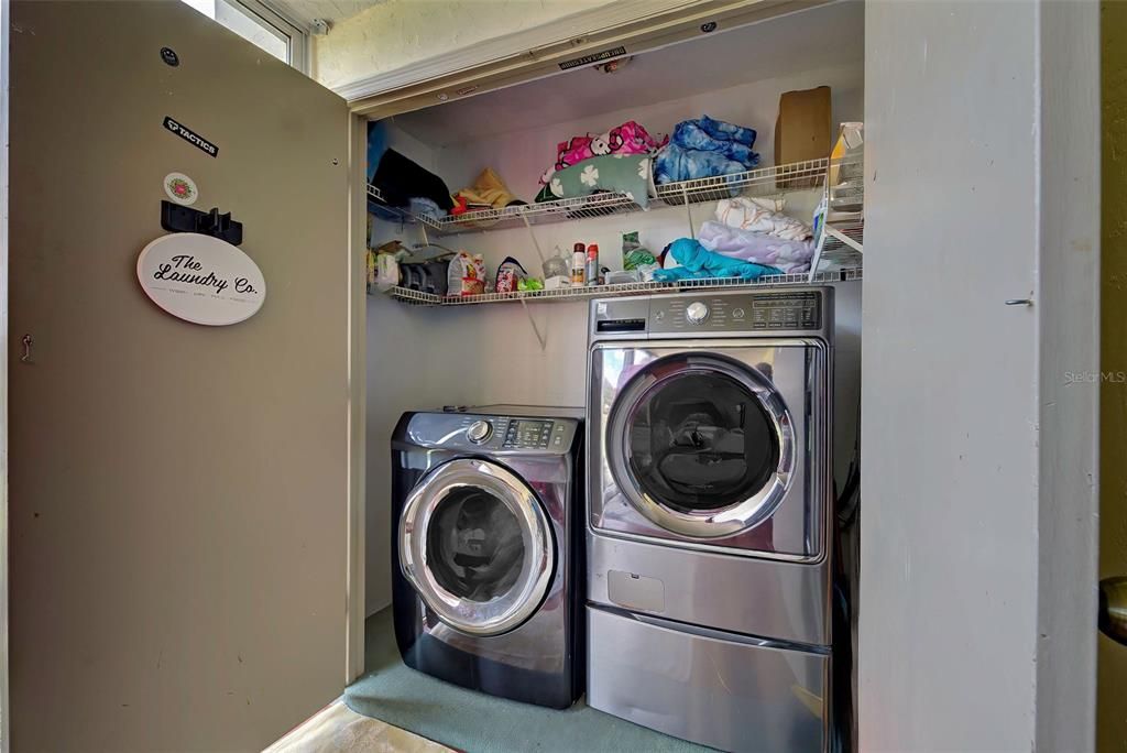 Washer and Dryer have a closet on the lanai