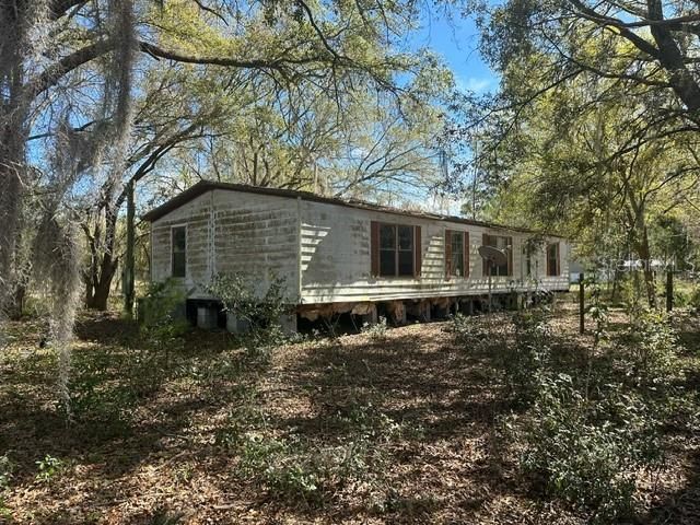 Recently Sold: $60,000 (3 beds, 2 baths, 1344 Square Feet)