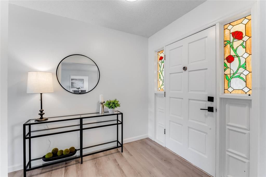 Active With Contract: $475,000 (3 beds, 2 baths, 2052 Square Feet)