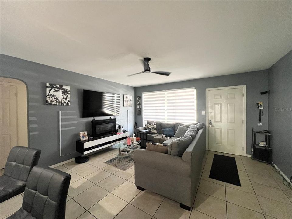 For Sale: $229,900 (3 beds, 1 baths, 1523 Square Feet)