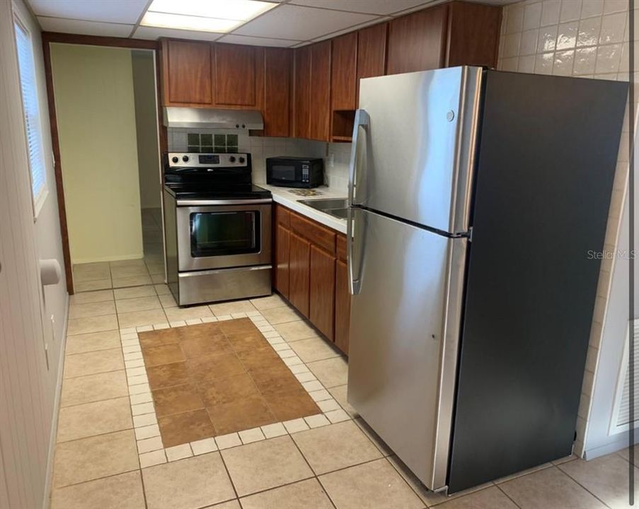 For Rent: $1,250 (1 beds, 1 baths, 615 Square Feet)