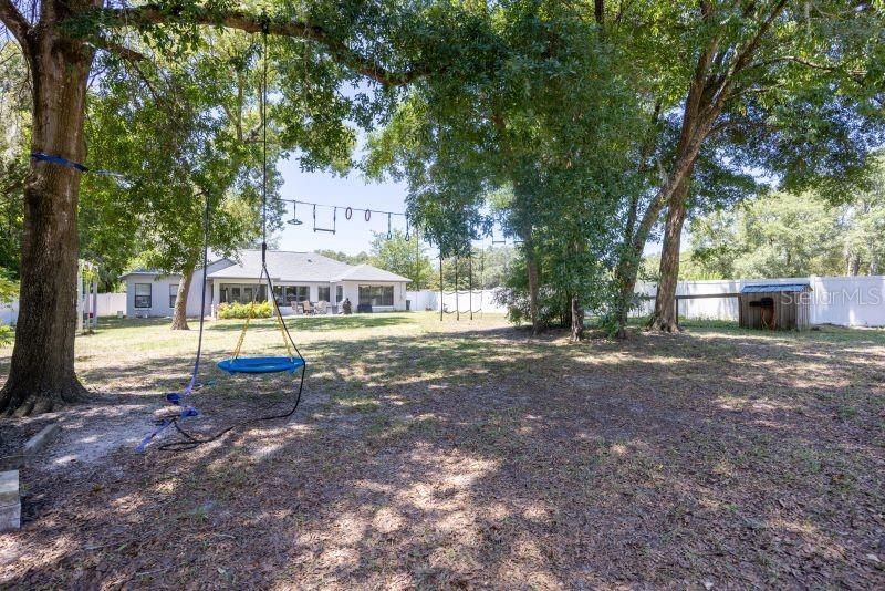 Activo con contrato: $385,000 (3 camas, 2 baños, 1936 Pies cuadrados)