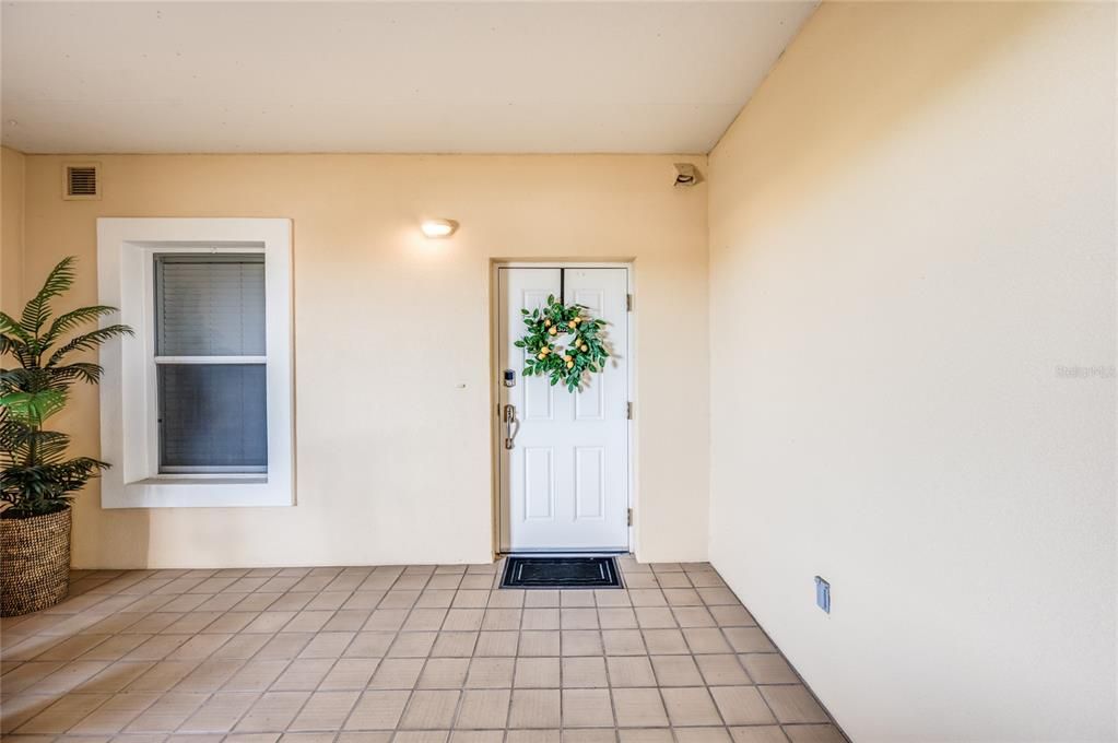 For Sale: $442,900 (2 beds, 2 baths, 1627 Square Feet)