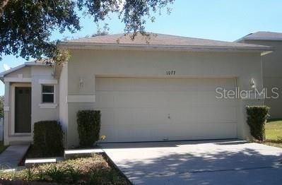 Active With Contract: $1,900 (3 beds, 2 baths, 1266 Square Feet)