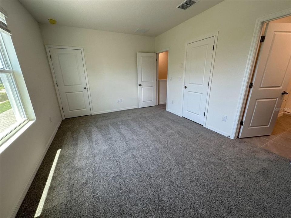 For Rent: $2,200 (3 beds, 2 baths, 1776 Square Feet)