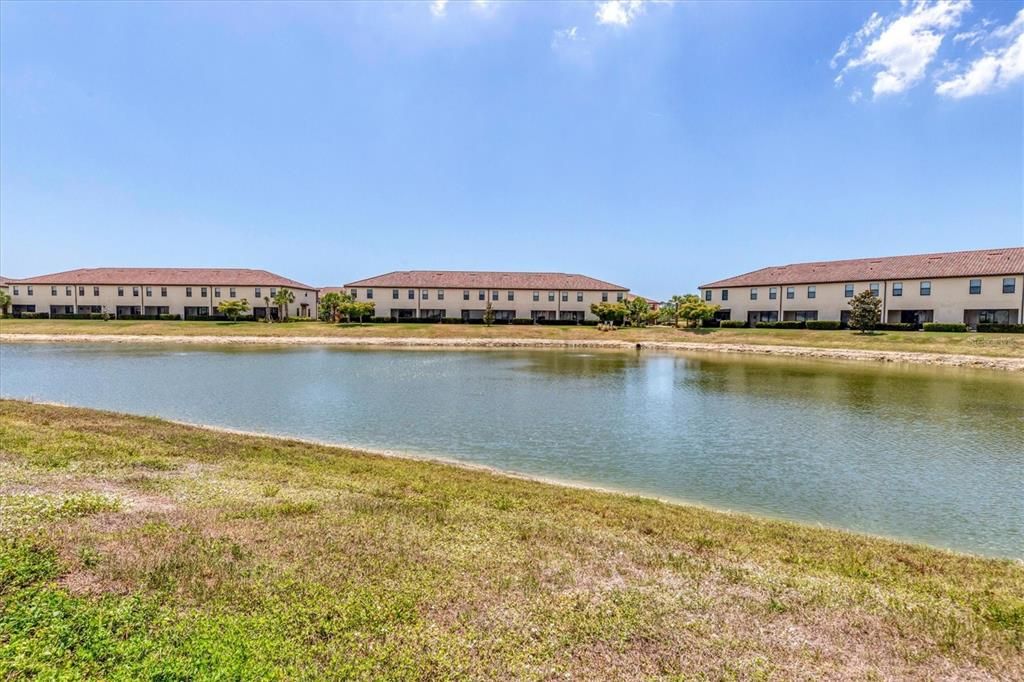 Active With Contract: $315,000 (3 beds, 2 baths, 1949 Square Feet)