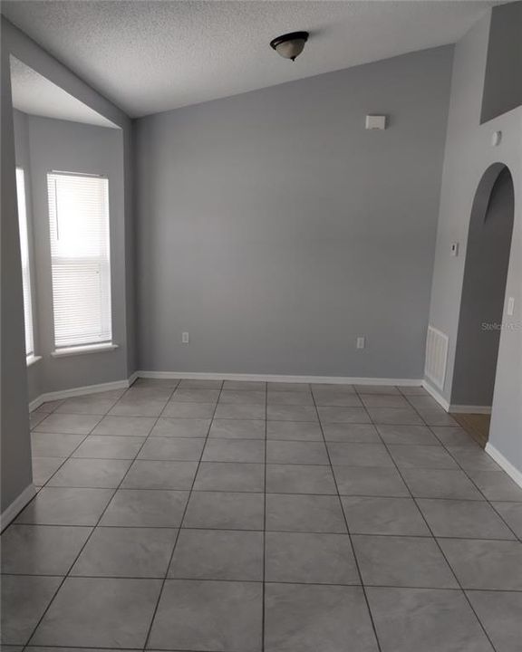 For Rent: $1,829 (3 beds, 2 baths, 1547 Square Feet)