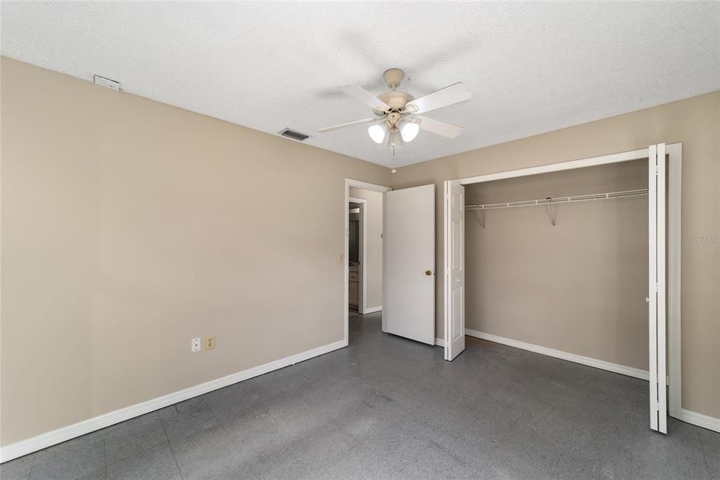 For Sale: $205,000 (3 beds, 2 baths, 1154 Square Feet)