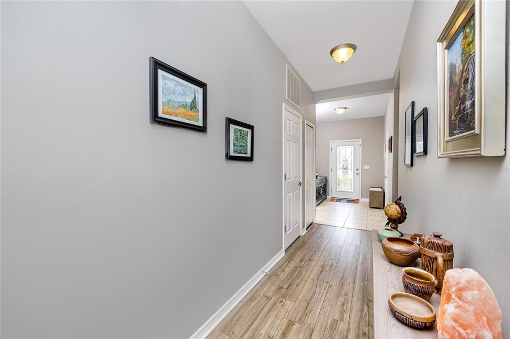 Active With Contract: $405,000 (4 beds, 2 baths, 1864 Square Feet)