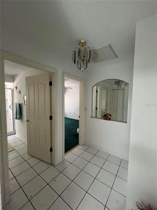 For Sale: $389,900 (3 beds, 2 baths, 2582 Square Feet)