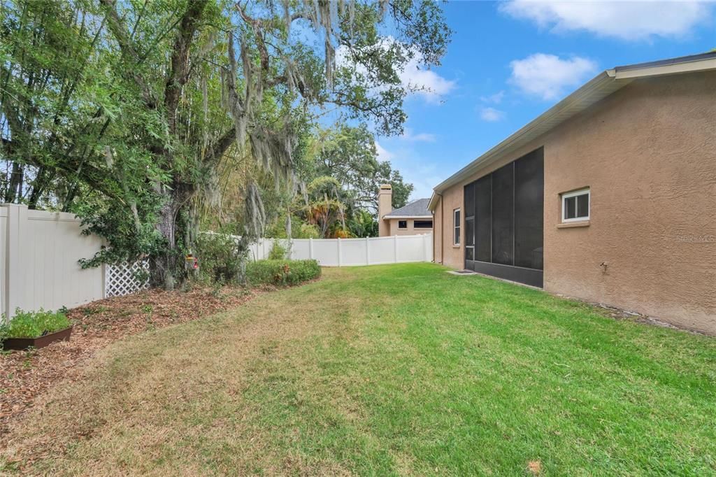 Active With Contract: $499,000 (4 beds, 3 baths, 2496 Square Feet)