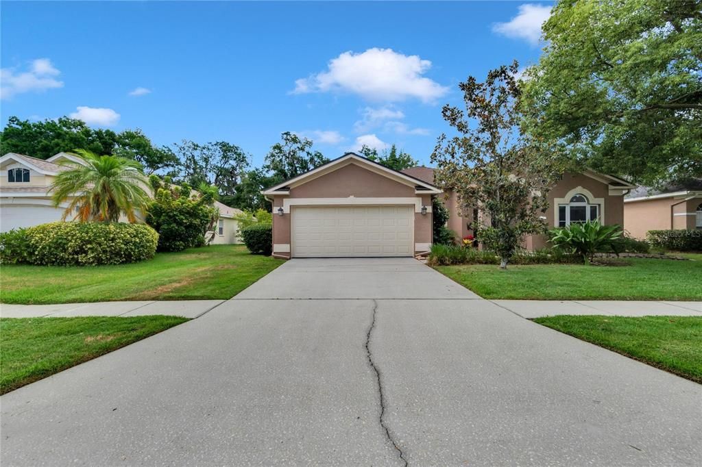 Active With Contract: $499,000 (4 beds, 3 baths, 2496 Square Feet)