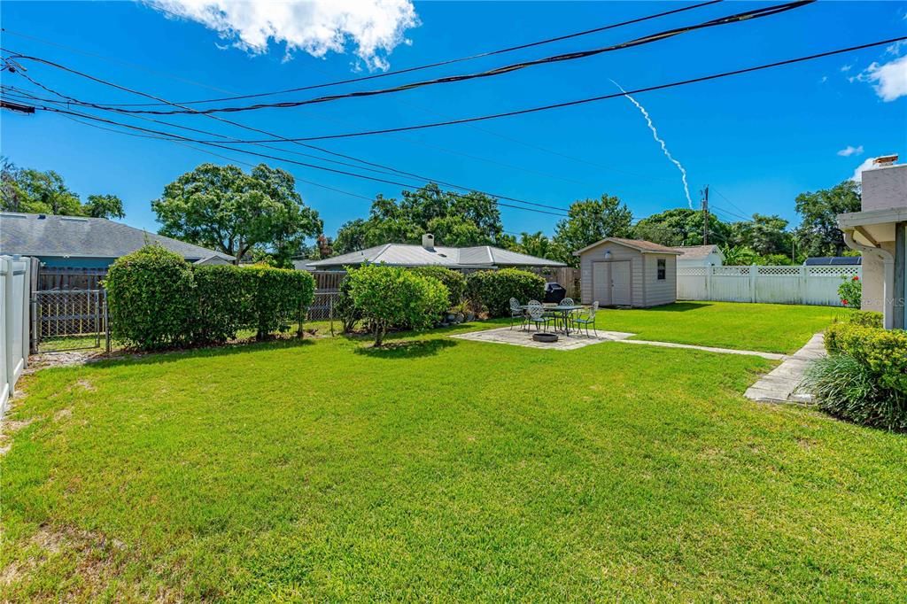 For Sale: $333,000 (3 beds, 2 baths, 1696 Square Feet)