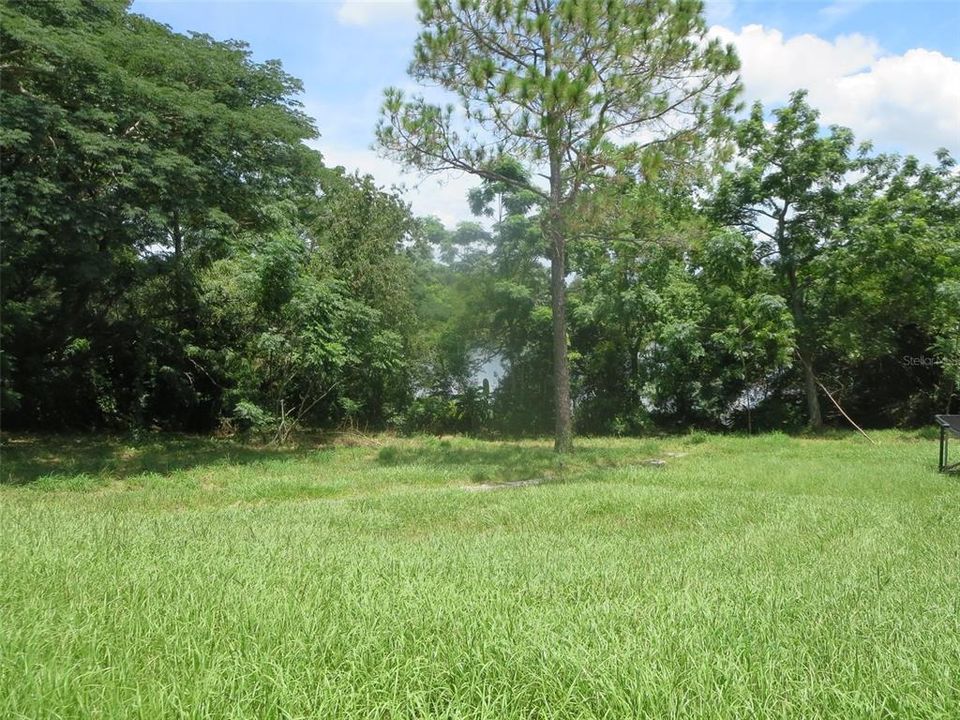 En Venta: $2,800,000 (2.15 acres)