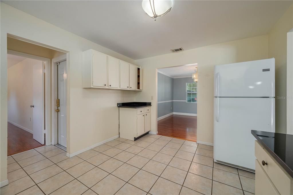 For Sale: $415,000 (4 beds, 2 baths, 1813 Square Feet)