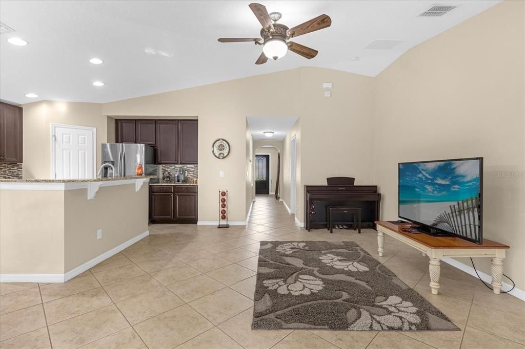 For Sale: $499,900 (3 beds, 2 baths, 1532 Square Feet)