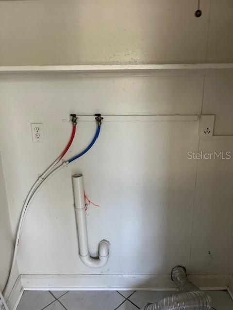 Washer/dryer hookups with shelving
