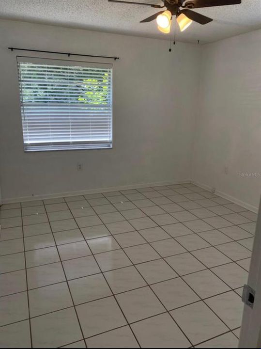 For Rent: $1,890 (3 beds, 1 baths, 1196 Square Feet)