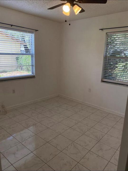 For Rent: $1,890 (3 beds, 1 baths, 1196 Square Feet)