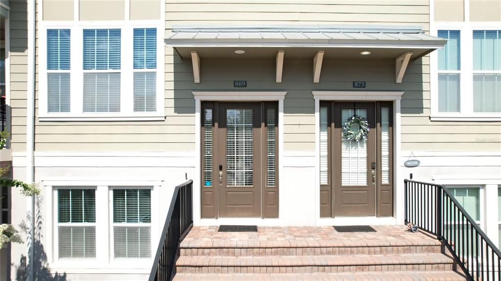 Active With Contract: $2,850 (3 beds, 3 baths, 1901 Square Feet)