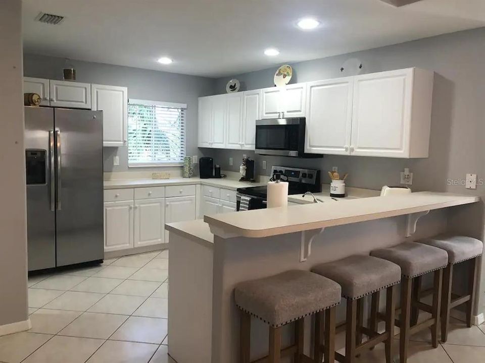 For Rent: $2,500 (3 beds, 2 baths, 1789 Square Feet)