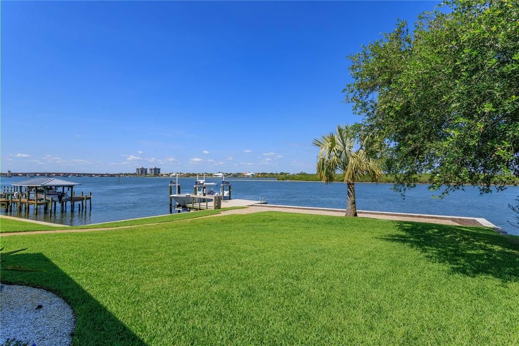 For Sale: $6,995,000 (5 beds, 5 baths, 4437 Square Feet)